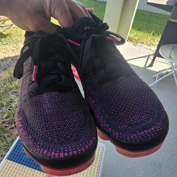 Size 8 - Nike Air VaporMax Flyknit 2 Pink Blast main image 7